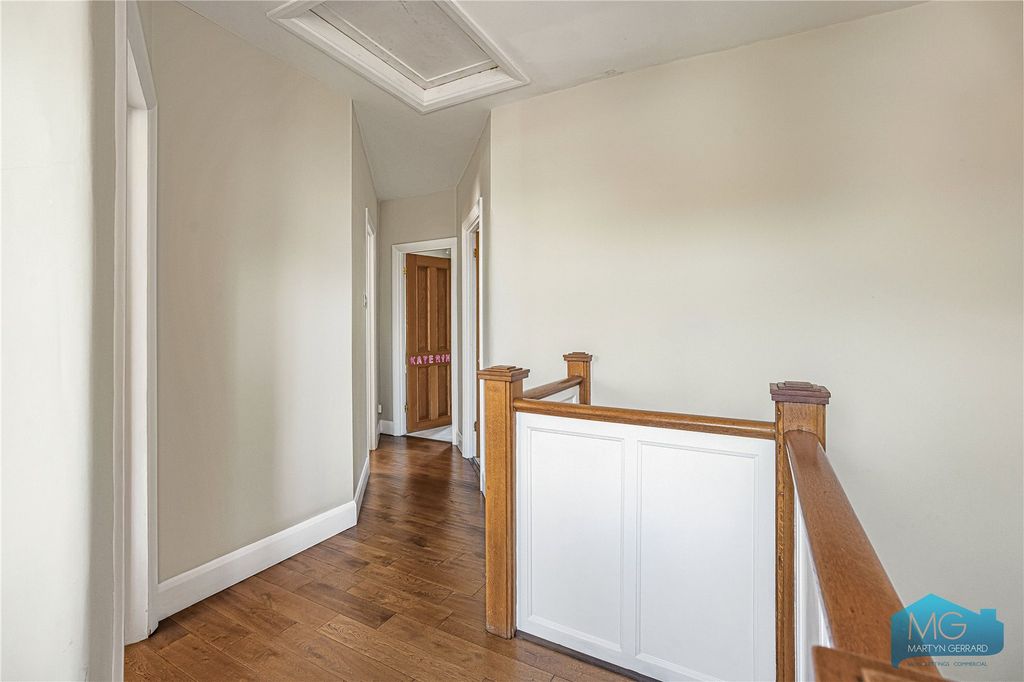 Additional image 12 of 3 bed semi-detached house for saleEast View, Barnet EN5