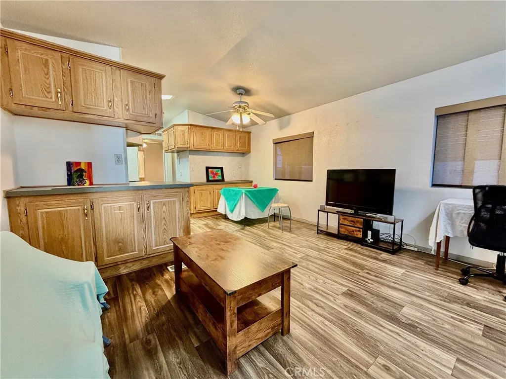 Additional image 11 of 1203 W 6th St Unit 9, Corona, CA 92882