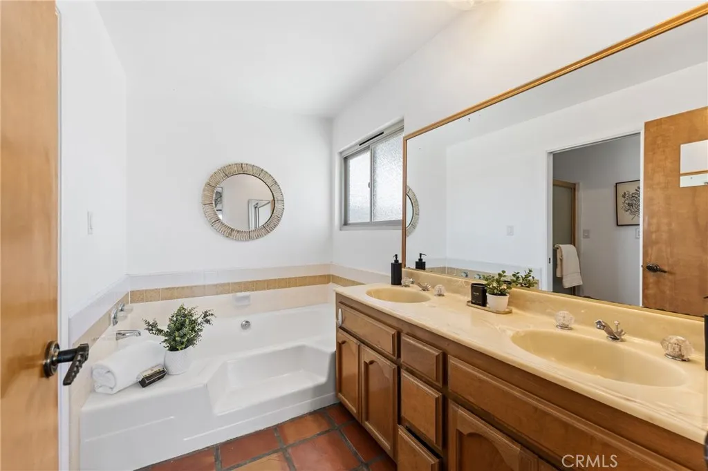 Additional image 127 of 33132 Valle Road, San Juan Capistrano, CA 92675