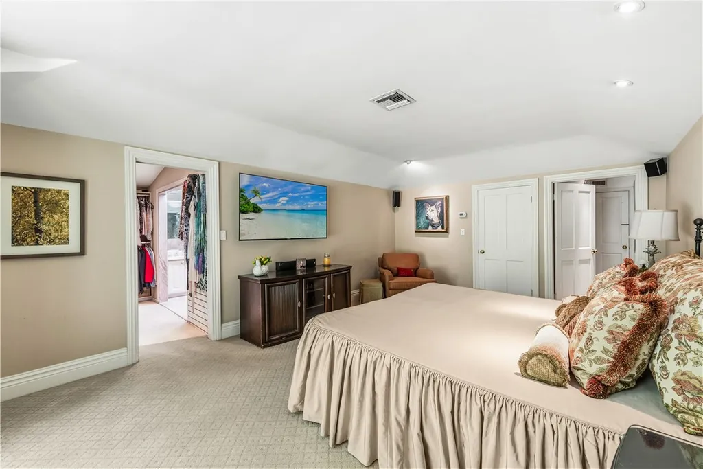 Additional image 34 of 1821 Mandeville Canyon Rd, Los Angeles, CA 90049