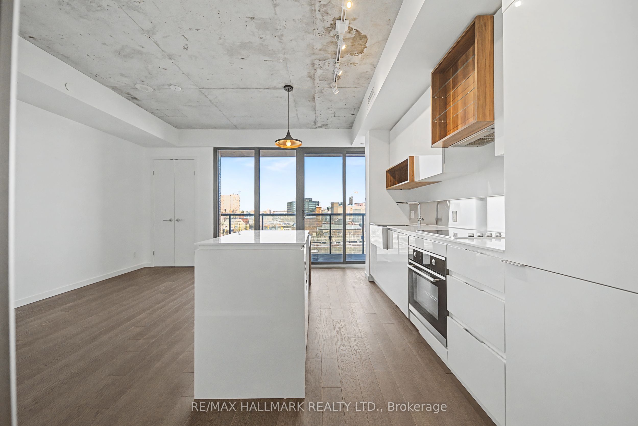 Additional image 4 of 609-383 Sorauren Avenue, Toronto, ON, M6R 0A4