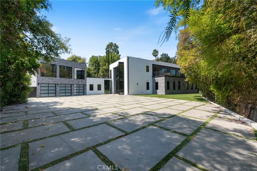 Additional image 3 of 4653 Vanalden Avenue, Tarzana, CA 91356