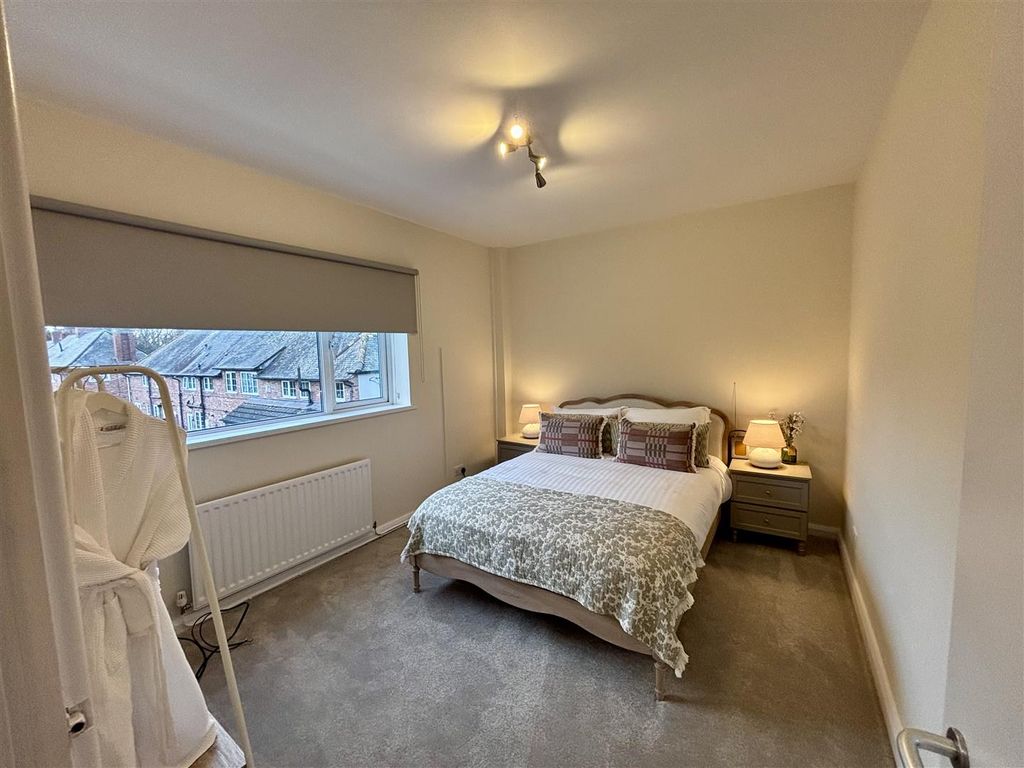 Additional image 4 of 1 bed flat for sale128 Manchester Road, Wilmslow SK9