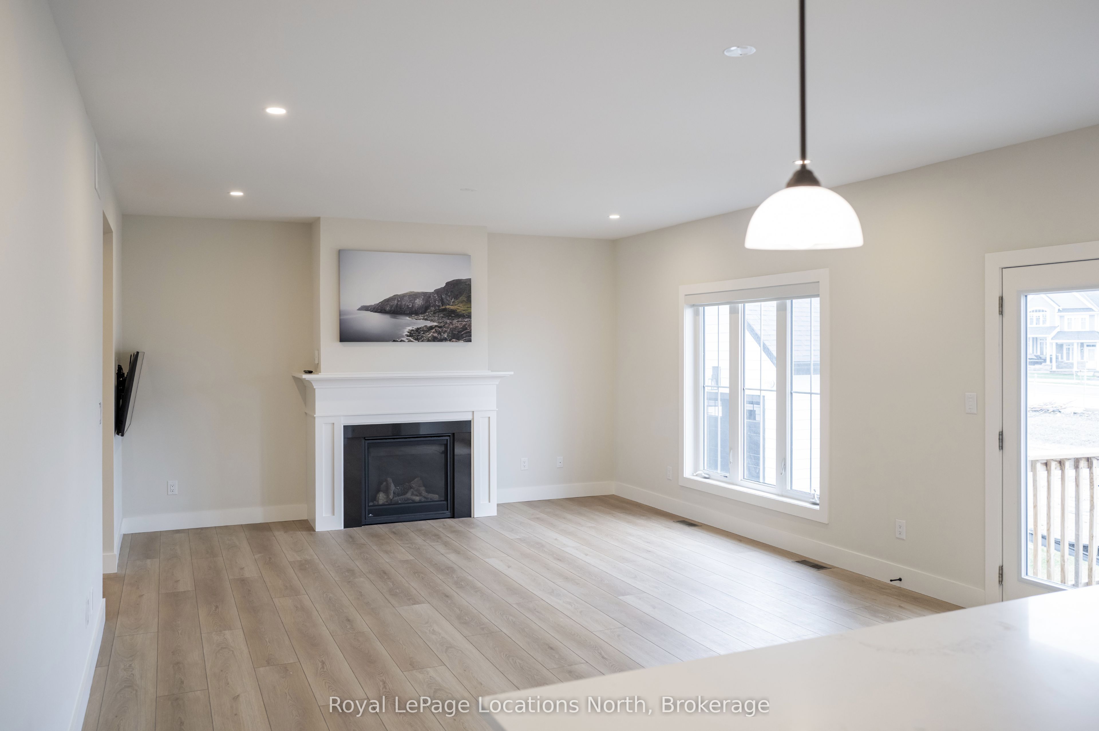 Additional image 4 of 142 Black Willow Crescent, Blue Mountains, ON, L9Y 5L7