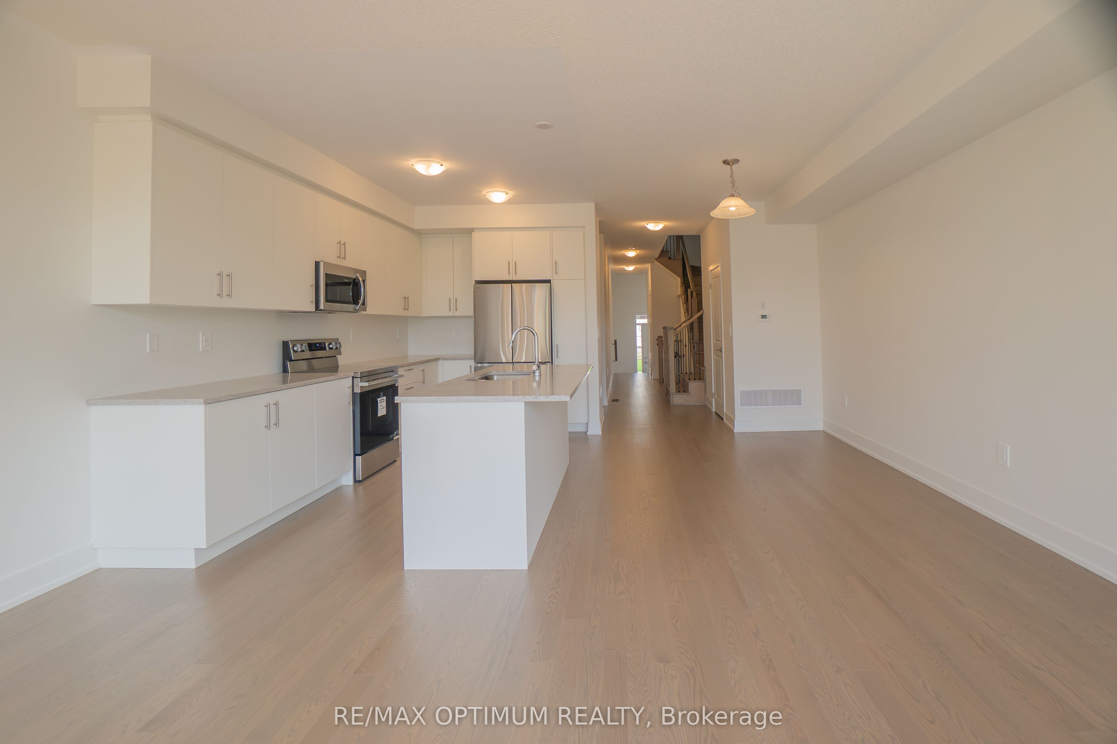 46 Bermondsey Way, Brampton, ON, L6Y 6K9 photo 4
