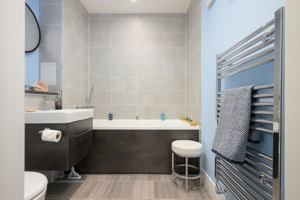 Additional image 20 of 2 bed flat for saleJardine Avenue, Falkirk FK2