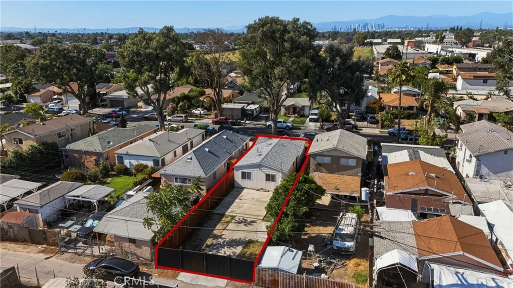 Additional image 30 of 1104 E 111th Drive, Los Angeles, CA 90059
