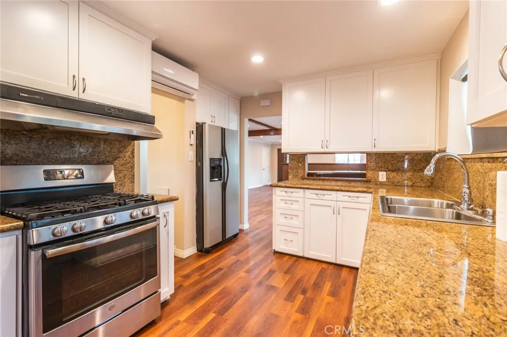 Additional image 64 of 870 N Alexandria Avenue, Los Angeles, CA 90029