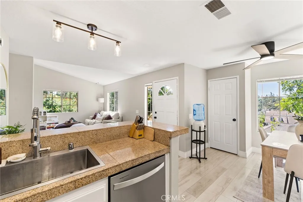 Additional image 14 of 21256 Camelia, Lake Forest, CA 92630