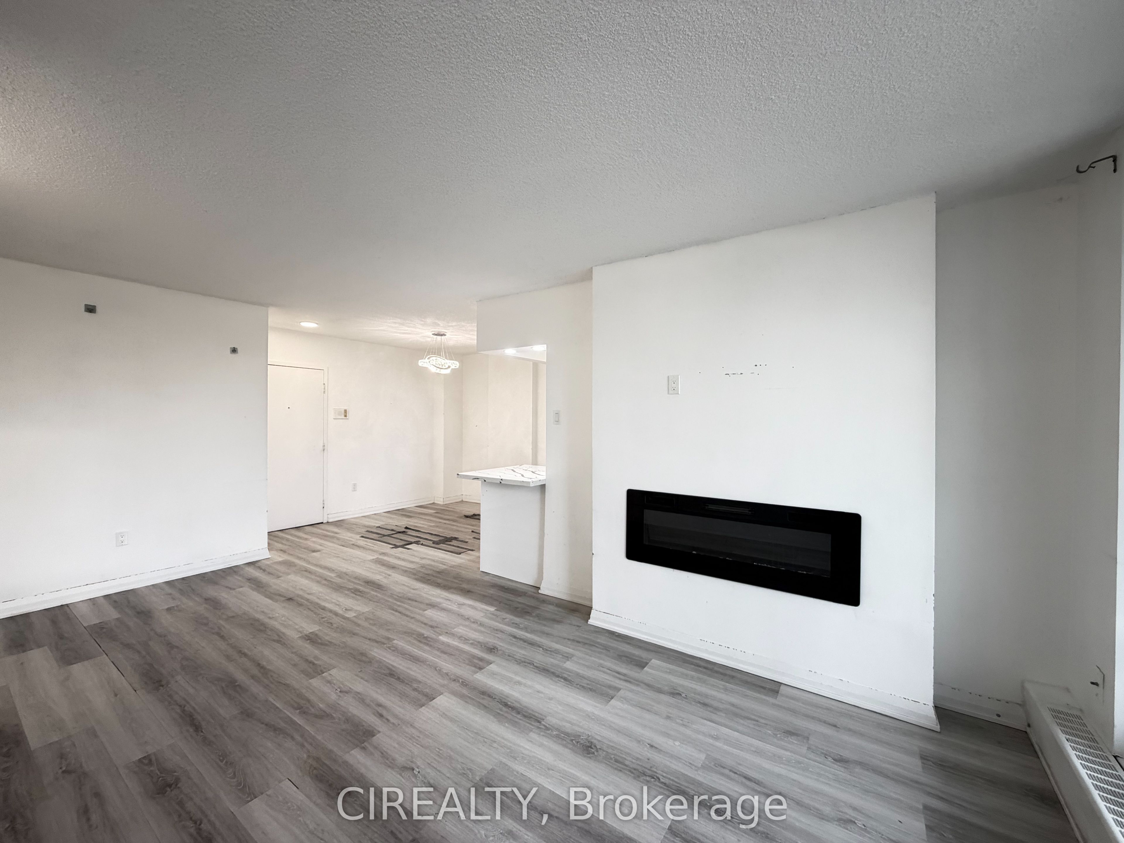 Additional image 6 of 411-1615 Bloor Street, Mississauga, ON, L4X 1S2