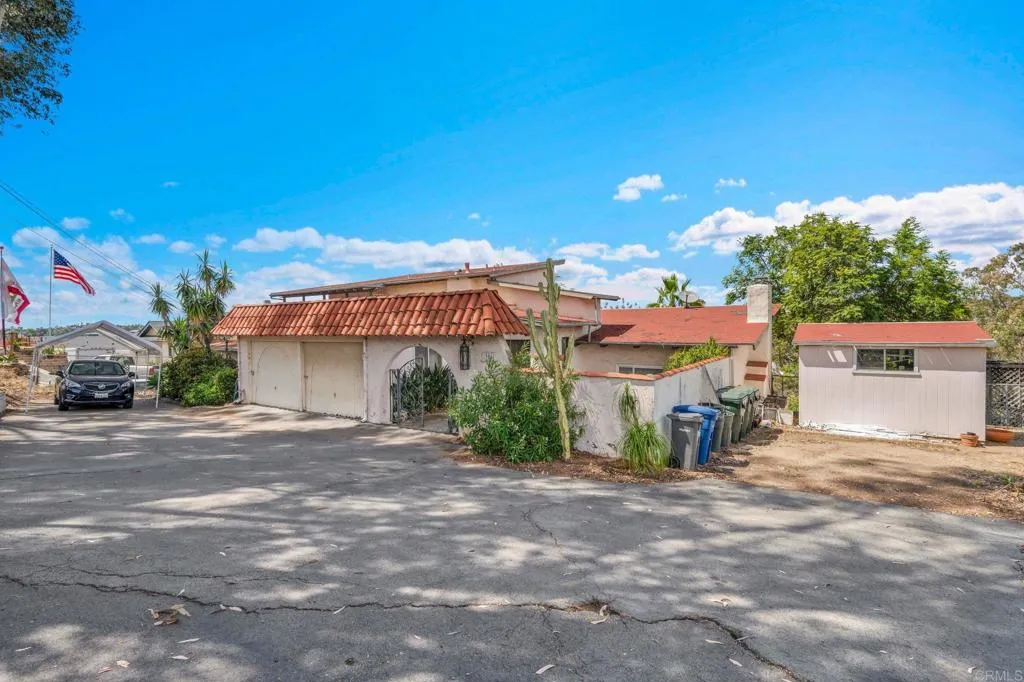 Additional image 4 of 306 Ocean View Drive, Vista, CA 92084