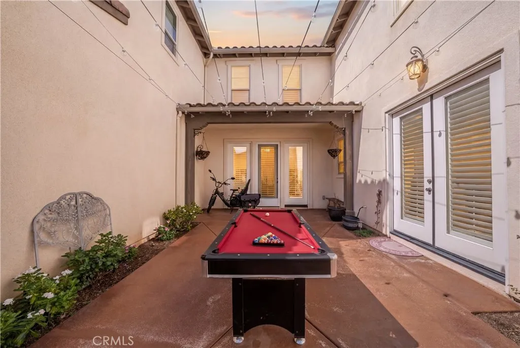 32564 Quiet Trail Dr, Winchester, CA 92596