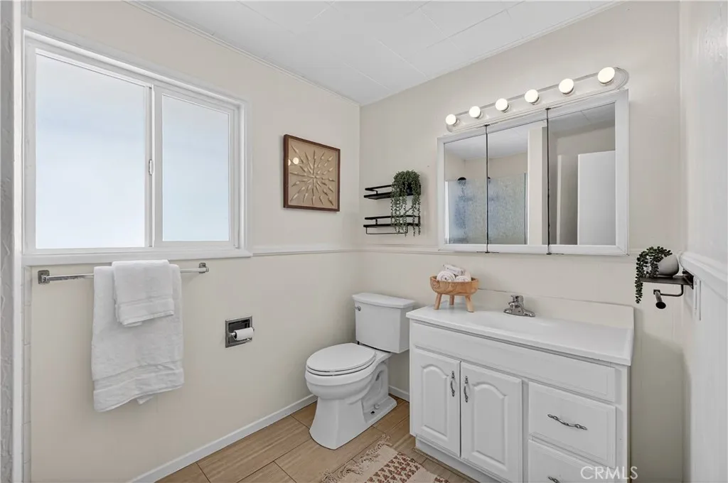 Additional image 38 of 129 14th St, Seal Beach, CA 90740