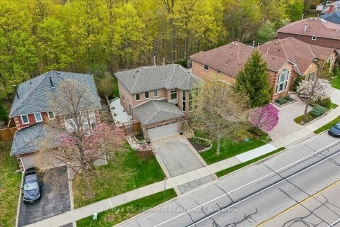 Additional image 8 of 1257 Mccraney Street E, Oakville, ON, L6H 3A3