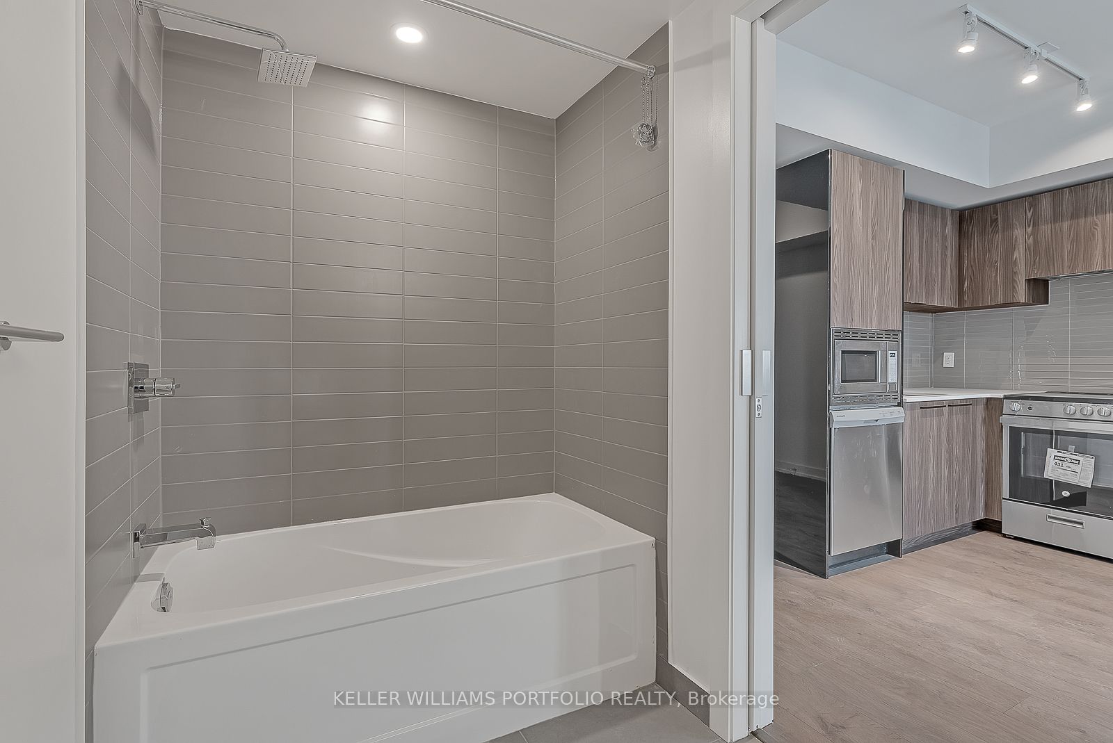 Additional image 3 of 5209-501 Yonge Street, Toronto, ON, M4Y 0G8
