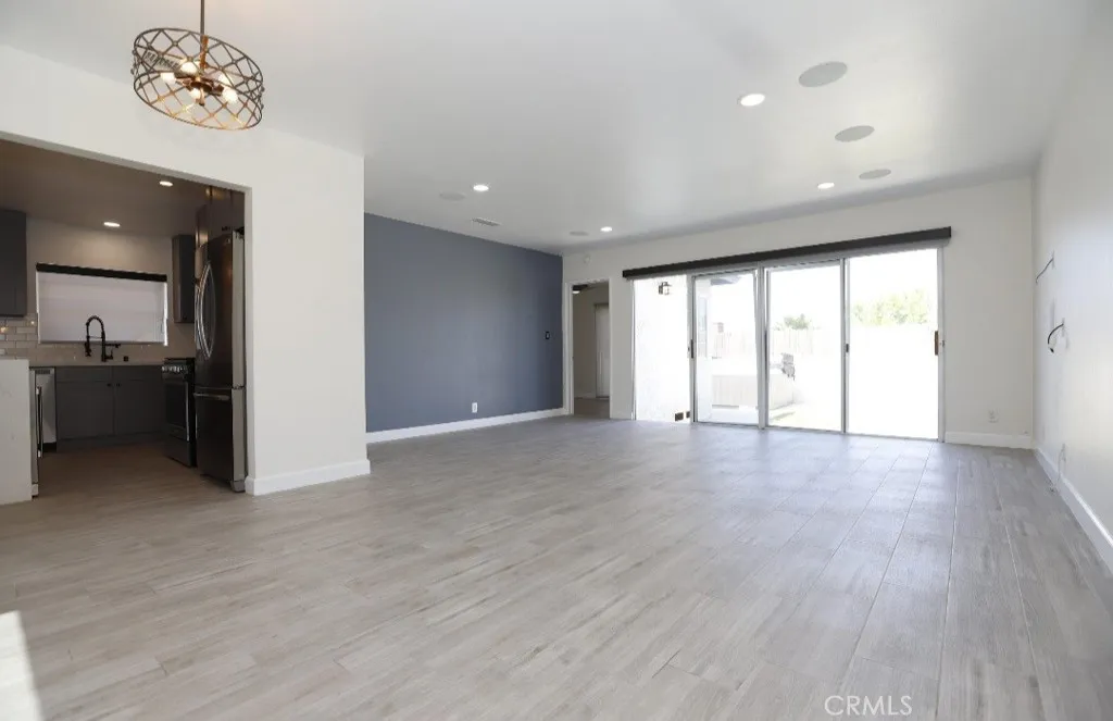 Additional image 3 of 11925 Daleside Avenue, Hawthorne, CA 90250