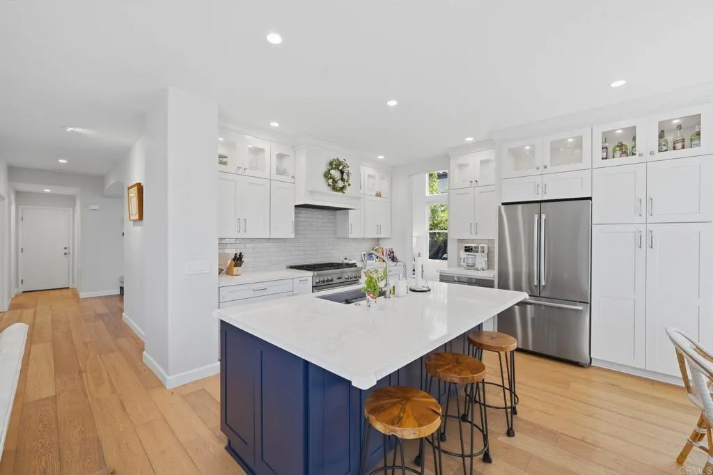 Additional image 90 of 4939 Riding Ridge Road, San Diego, CA 92130