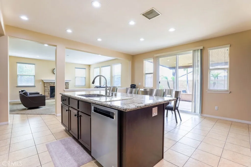 Additional image 8 of 6877 Thistle Street, Eastvale, CA 92880