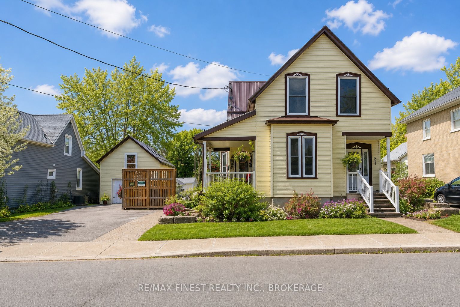 21 Centre Street, Prince Edward County, ON, K0K 2T0