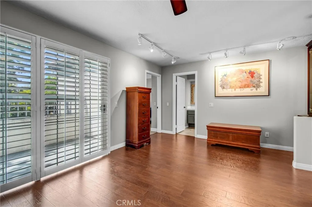 Additional image 67 of 24604 Brighton Dr, Valencia, CA 91355