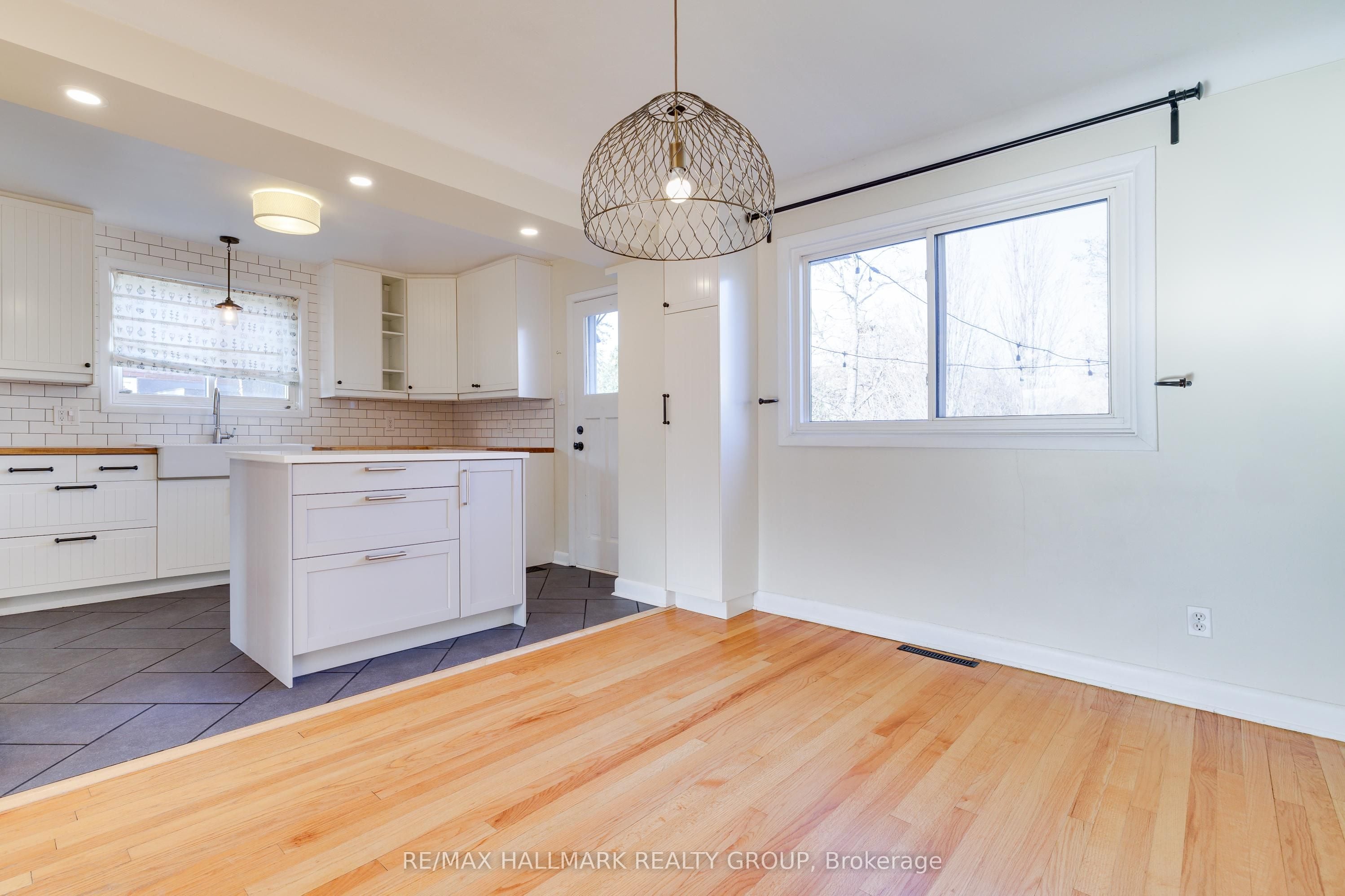 Additional image 5 of 1213 Emperor Avenue, Ottawa, ON, K1Z 8C3