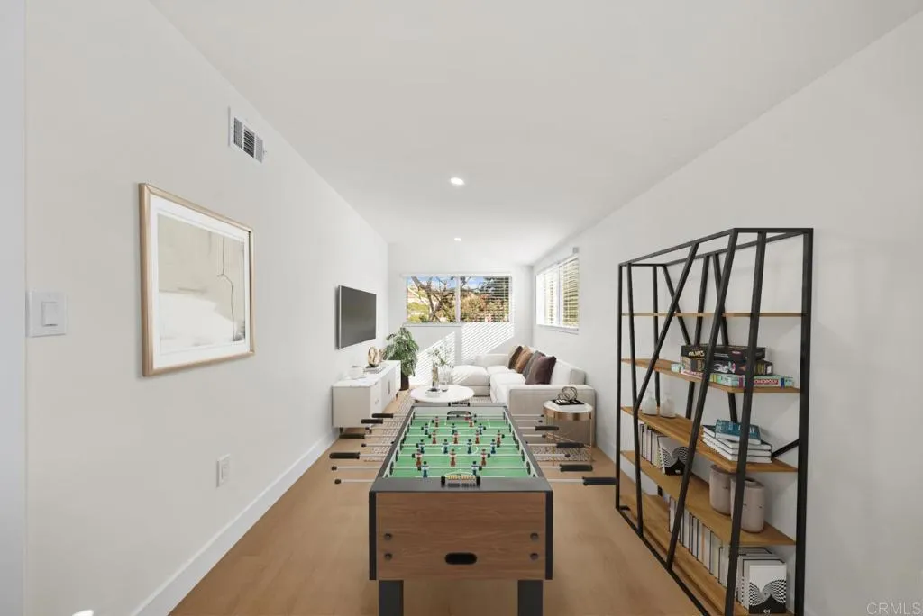 Additional image 35 of 2003 Bayview Heights Drive Unit SPC 167, San Diego, CA 92105