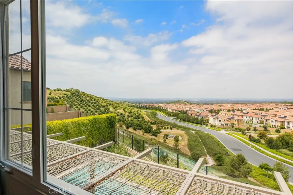 Additional image 31 of 137 Prestigo, Irvine, CA 92602