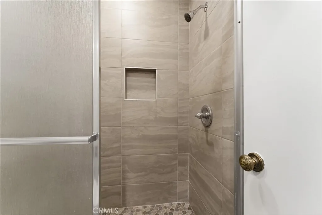 Additional image 75 of 15863 foothill Blvd, Rancho Cascades, CA 91342