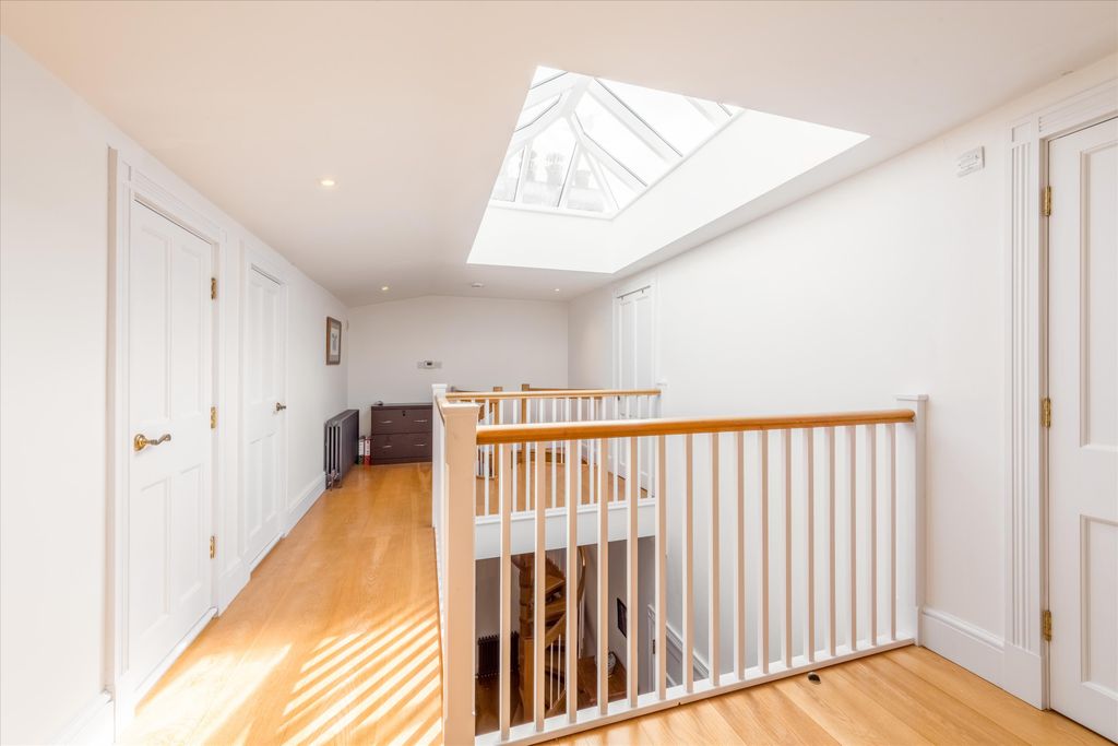 Additional image 16 of 2 bed flat for saleGoring Place, Wrotham, Sevenoaks, Kent TN15