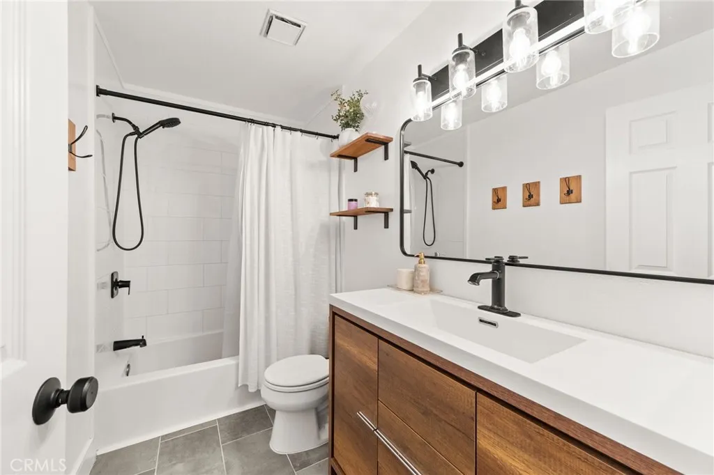 Additional image 26 of 21256 Camelia, Lake Forest, CA 92630