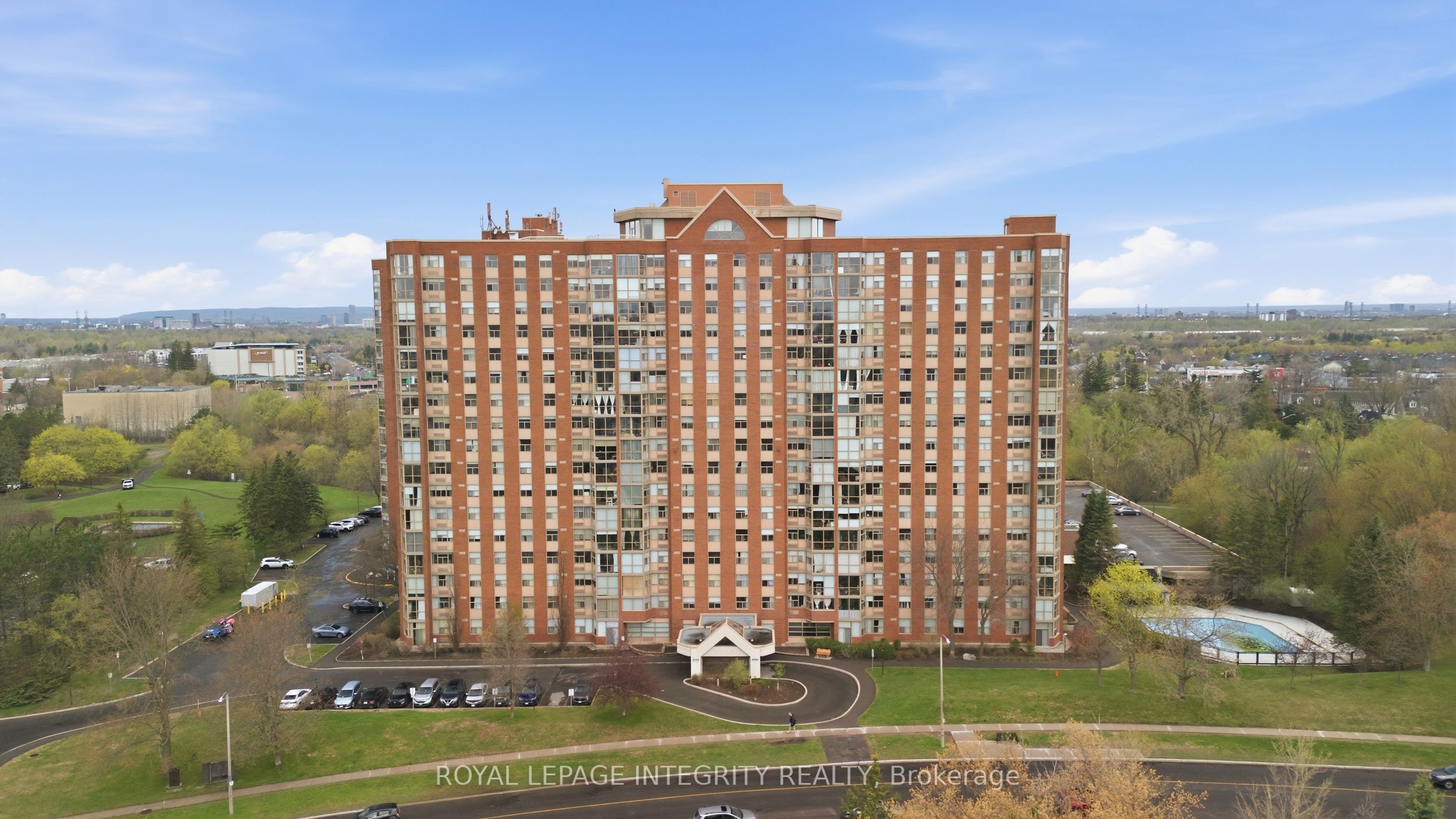 1208-2760 Carousel Crescent, Ottawa, ON, K1T 2N4