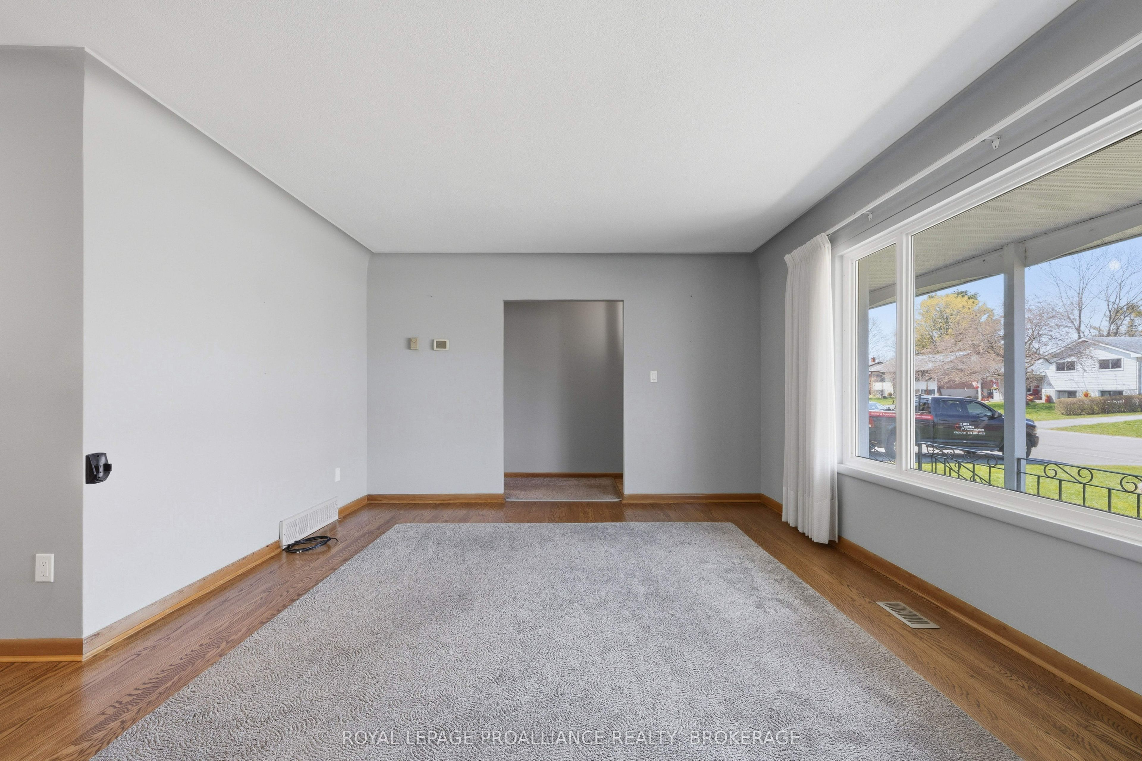 Additional image 6 of 424 Parkview Drive, Kingston, ON, K7M 4B3