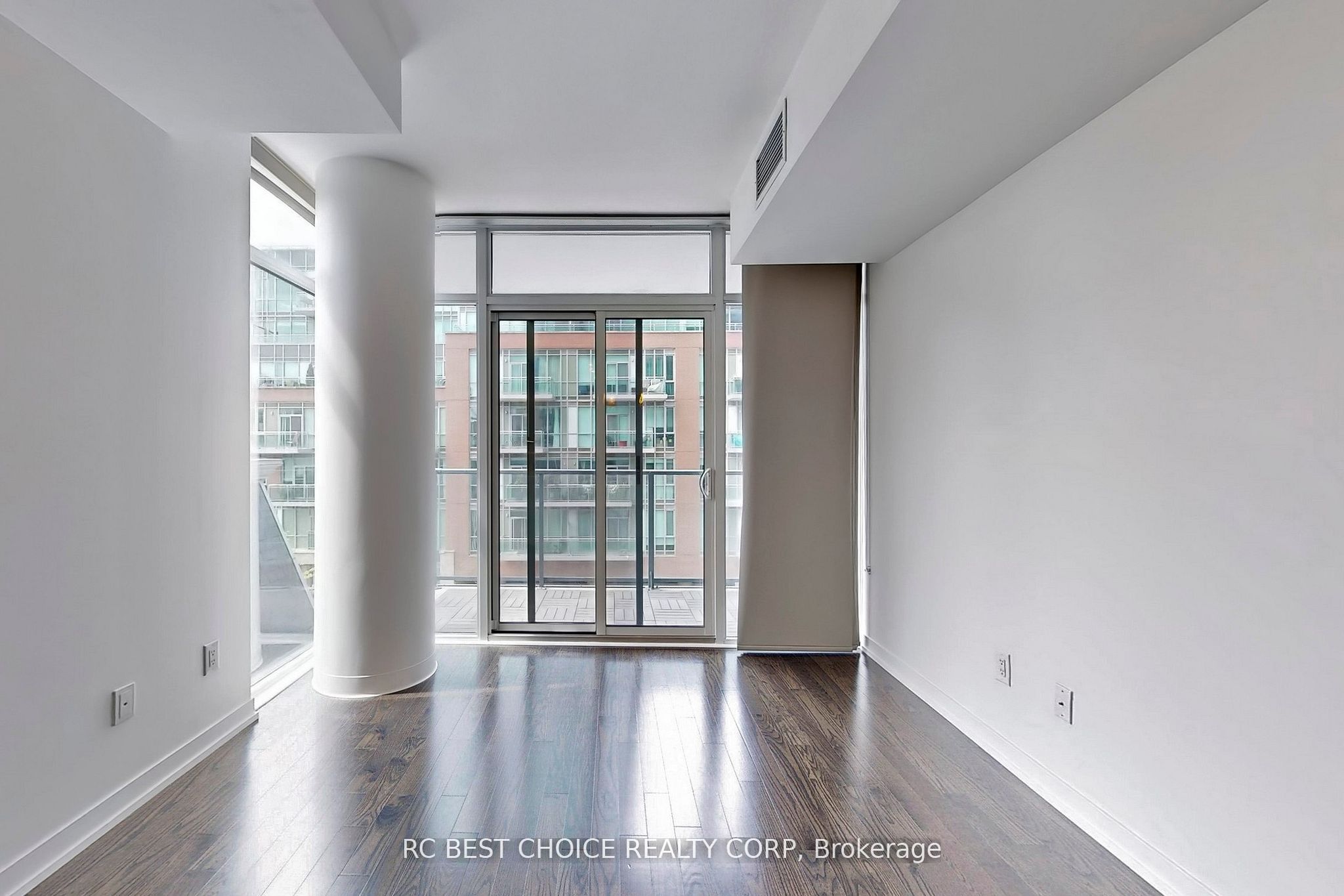 Additional image 2 of 411-105 George Street, Toronto, ON, M5A 2N4