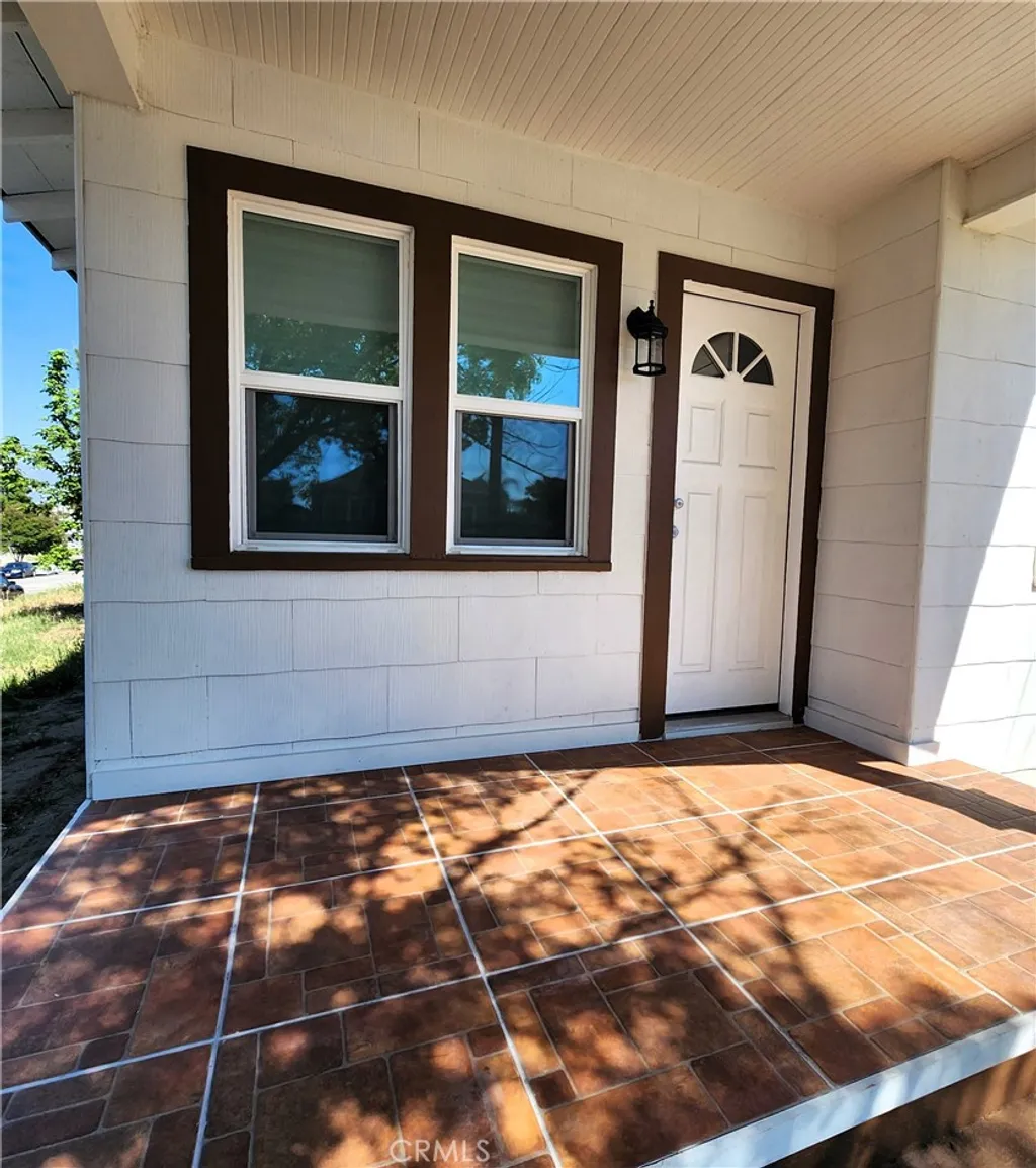 Additional image 3 of 390 N 4th Street, Colton, CA 92324