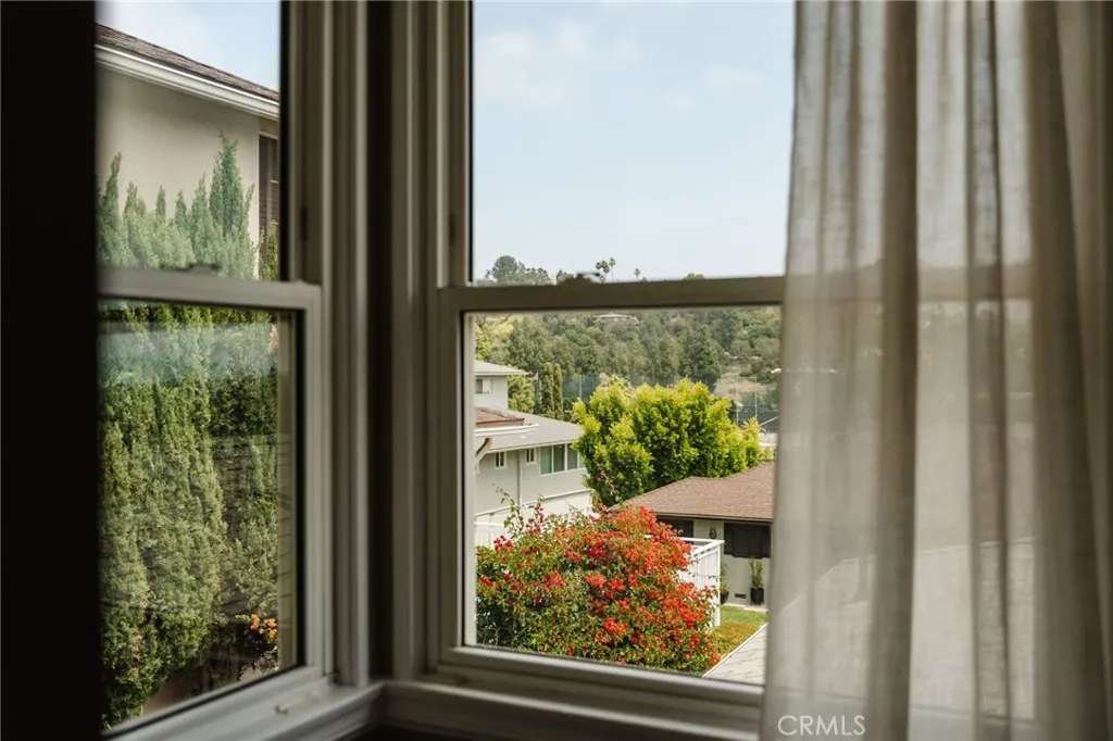 Additional image 45 of 135 Anita Drive, Pasadena, CA 91105