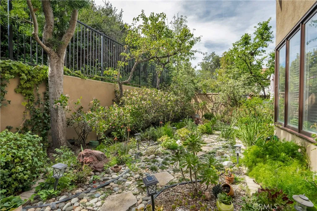 Additional image 59 of 24876 Paseo Primario, Calabasas, CA 91302