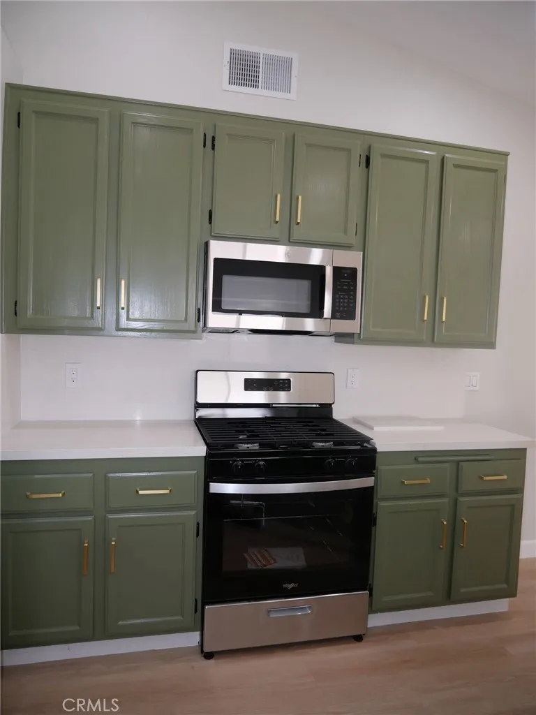 Additional image 63 of 18548 Avion Ln, Bloomington, CA 92316