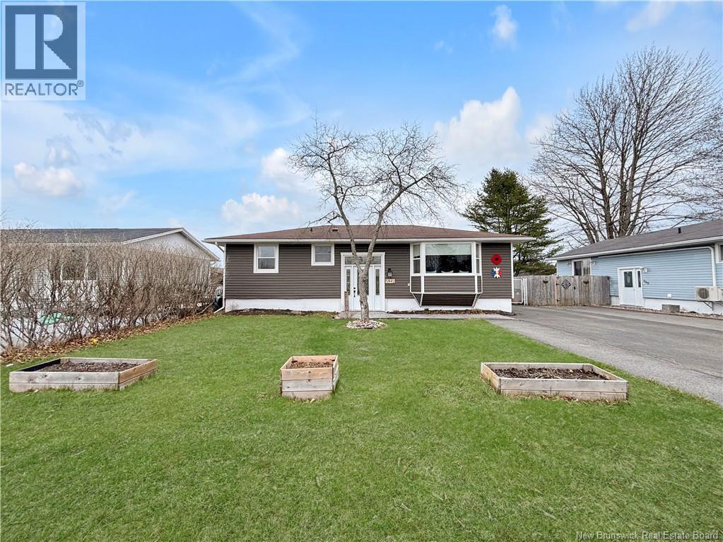 594 Michael Crescent, Saint John, NB, E2J2T1 photo 2