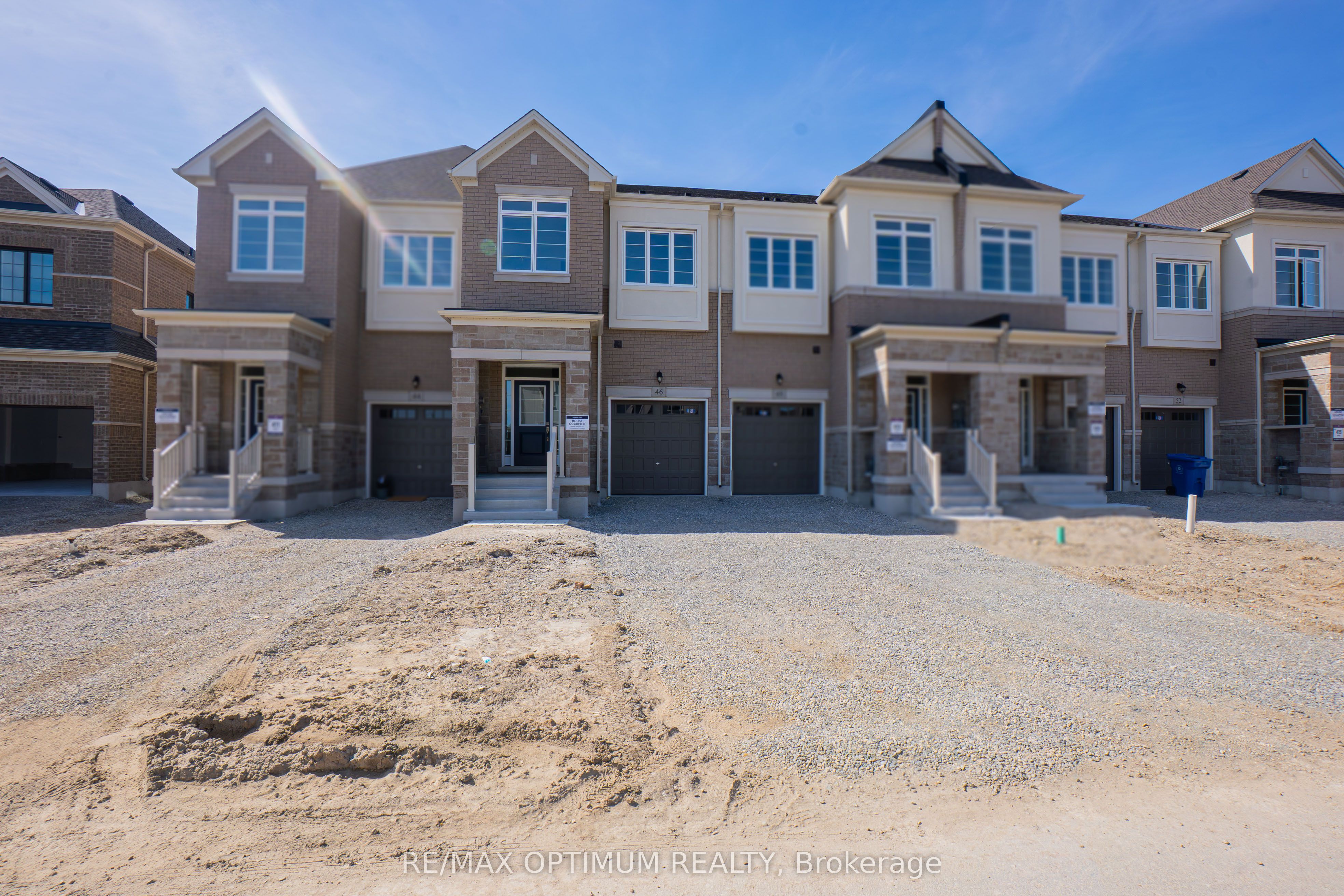 46 Bermondsey Way, Brampton, ON, L6Y 6K9