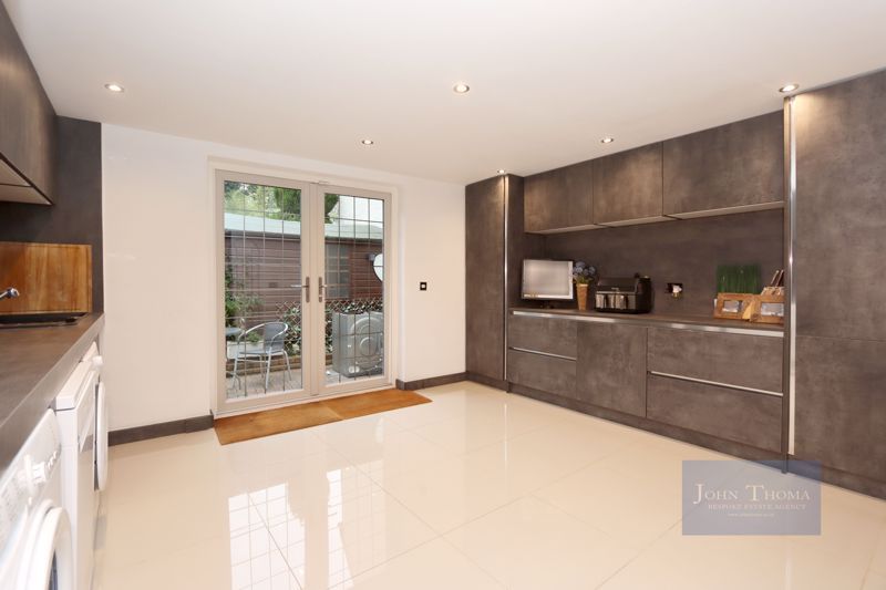 Additional image 13 of 6 bed detached house for saleHigh Road, Chigwell IG7