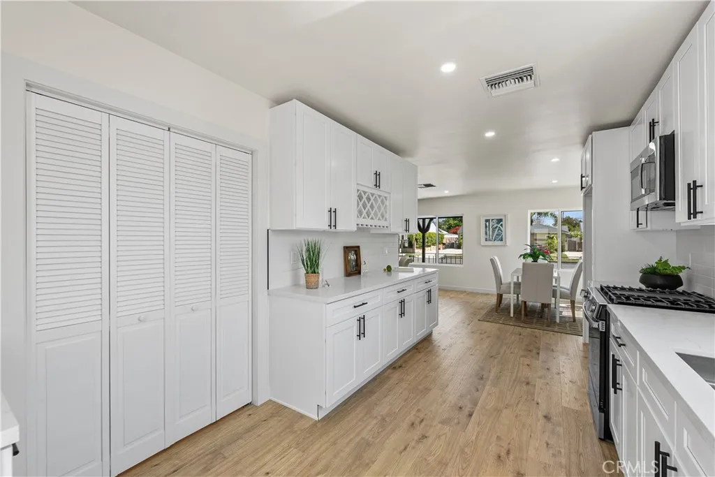 Additional image 18 of 9753 Mercedes Avenue, Arleta, CA 91331