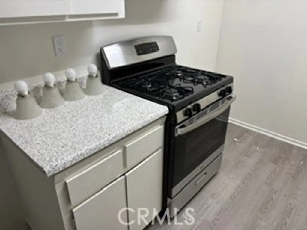 Additional image 6 of 801 S Lyon #A110 St, Santa Ana, CA 92705