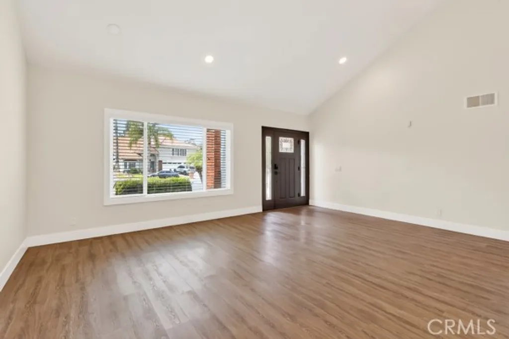 Additional image 4 of 24971 Avenida Veraneo, Lake Forest, CA 92630