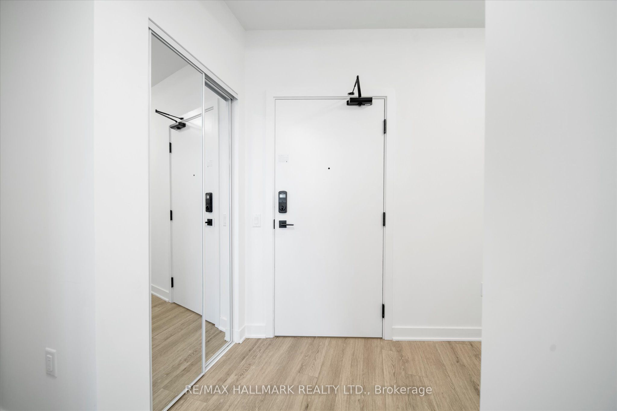 Additional image 6 of 1903-1185 Dupont Street, Toronto, ON, M6H 0G5