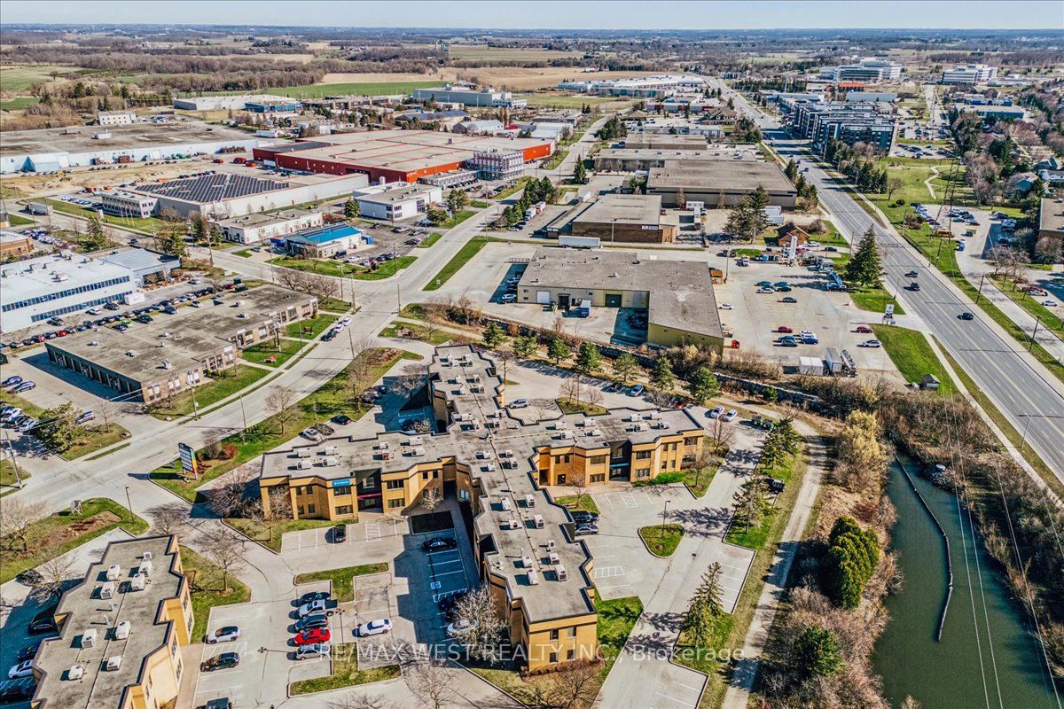 Additional image 3 of J202-155 Frobisher Drive, Waterloo, ON, N2V 2E1