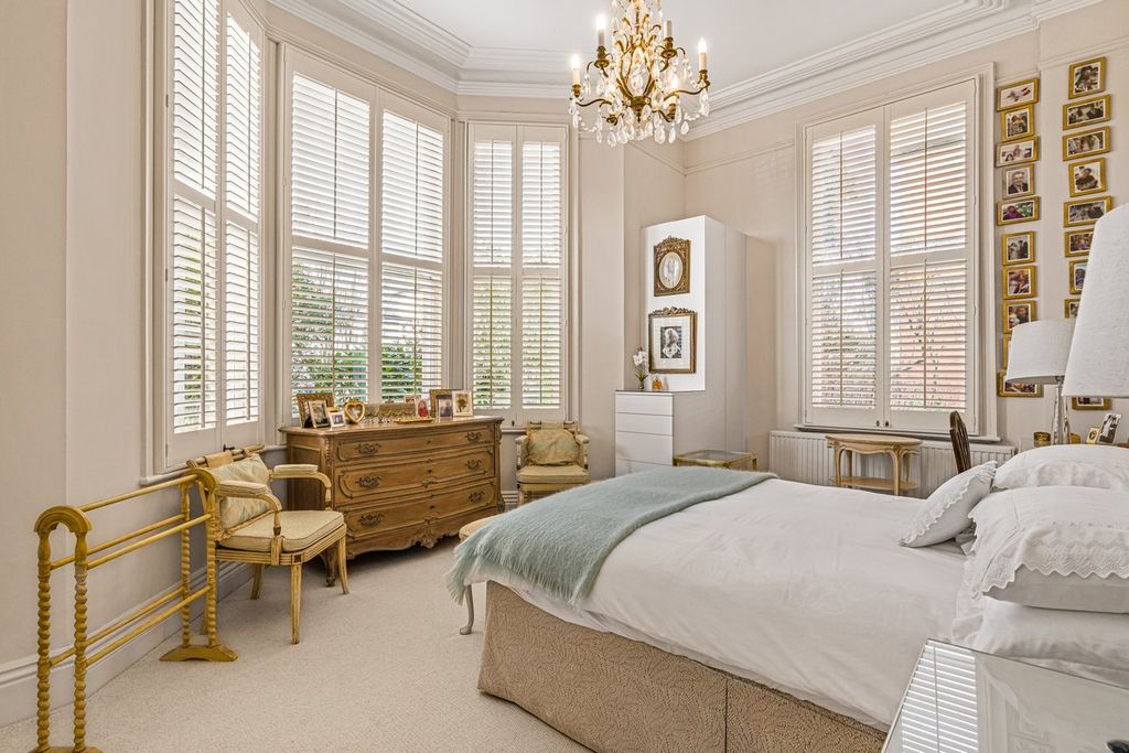 Additional image 4 of 2 bed flat for saleSt Stephens Road, Tivoli, Cheltenham GL51