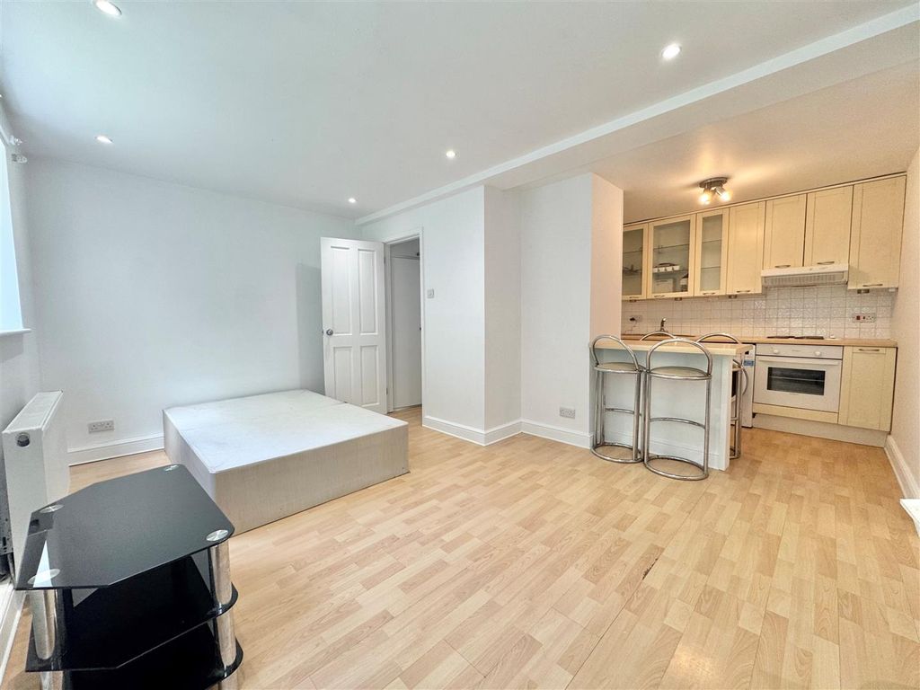 Additional image 2 of 1 bed flat for saleTudor Road, Wilmslow SK9