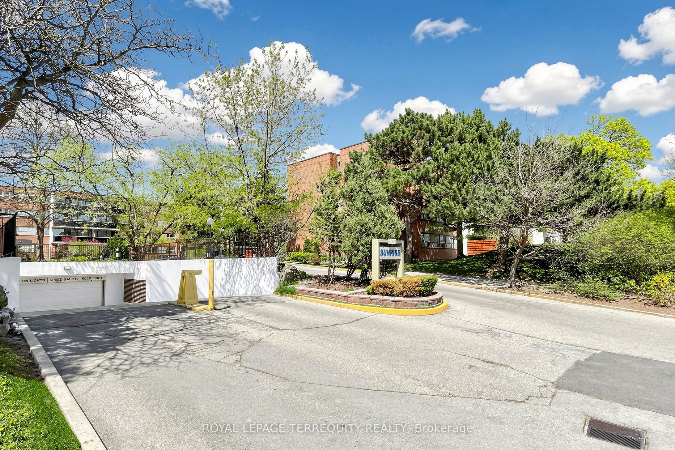 Additional image 3 of 103-30 Sunrise Avenue, Toronto, ON, M4A 2R3