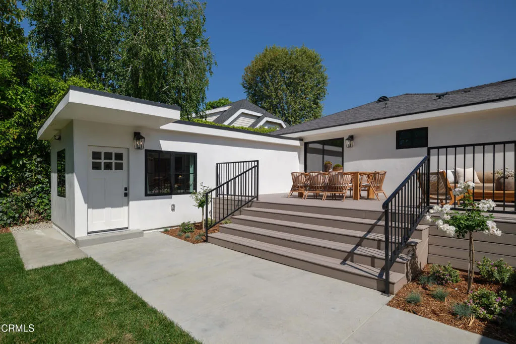 Additional image 93 of 604 De Nova Street, La Canada Flintridge, CA 91011