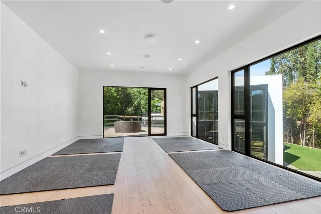Additional image 31 of 4653 Vanalden Avenue, Tarzana, CA 91356